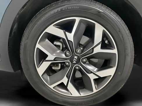 Used 2022 Kia Sportage EX FWD image 25