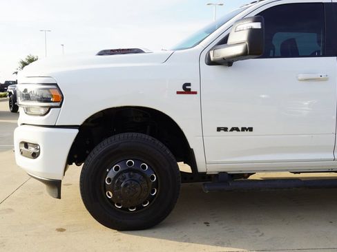 Used 2023 RAM 3500 Laramie AWD/4WD image 5
