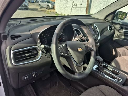 Used 2024 Chevrolet Equinox LT w/ LPO, Floor Liner Package AWD/4WD image 10