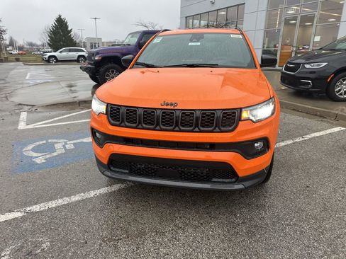 New 2026 Jeep Compass Latitude image 10