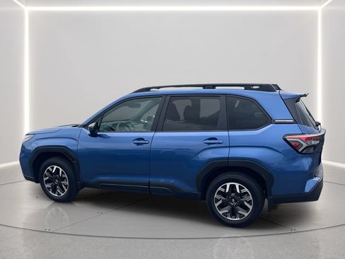 Certified 2026 Subaru Forester Premium AWD/4WD image 4