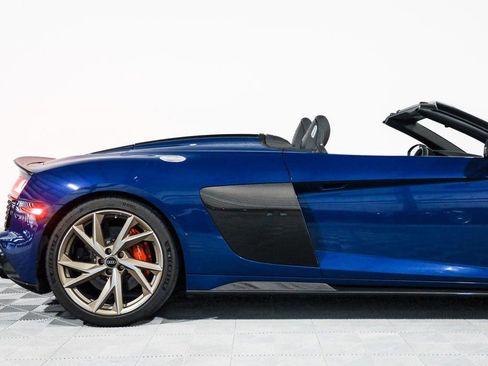 Used 2023 Audi R8 V10 performance image 3