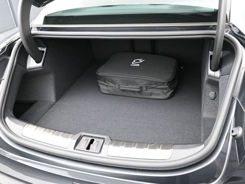 New 2025 Porsche Taycan 4S image 34