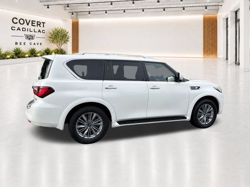 Used 2023 INFINITI QX80 Luxe w/ Cargo Package AWD/4WD image 12