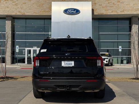 New 2026 Ford Explorer Active image 47