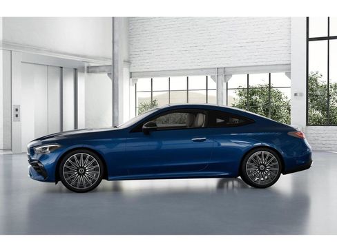 Used 2024 Mercedes-Benz CLE 300 4MATIC Coupe image 35