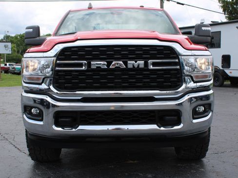 Used 2024 RAM 2500 Big Horn w/ Bed Utility Group AWD/4WD image 2