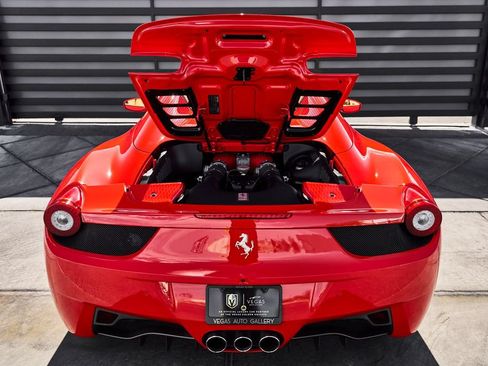 Used 2012 Ferrari 458 Spider RWD image 21