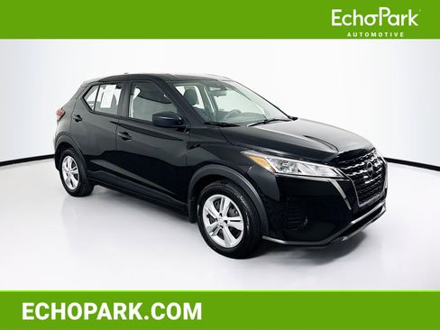 Used 2024 Nissan Kicks S FWD image 1
