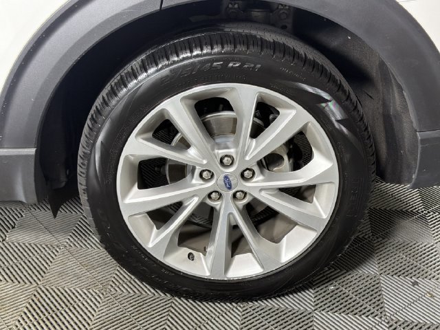 Used 2021 Ford Explorer Platinum w/ Equipment Group 601A AWD/4WD image 26