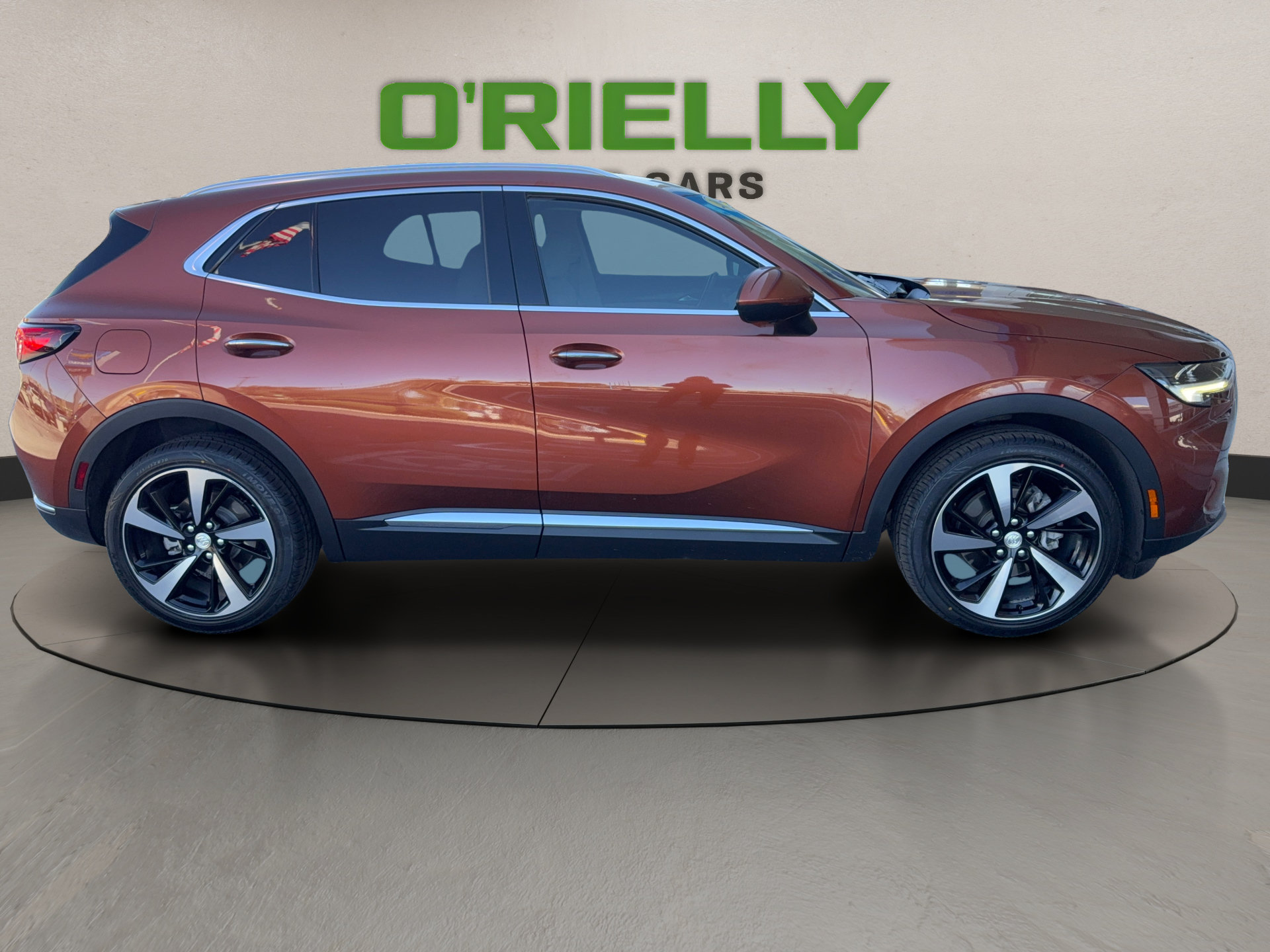 Used 2021 Buick Envision Essence w/ Technology Package I FWD image 7