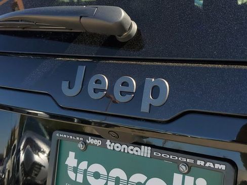 New 2026 Jeep Cherokee Overland image 7