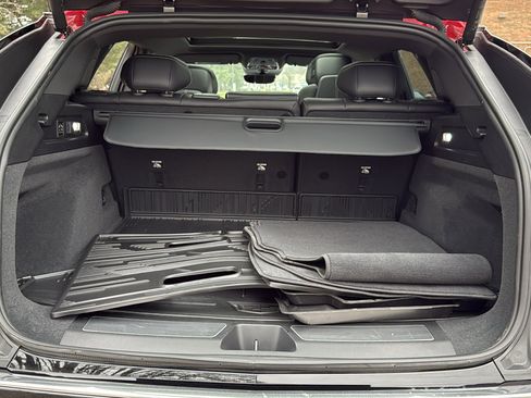 Certified 2024 Cadillac Lyriq Luxury w/ LPO, Floor Liner Package image 31