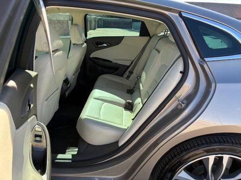 Used 2022 Chevrolet Malibu Premier w/ LPO, Floor Liner Package image 19