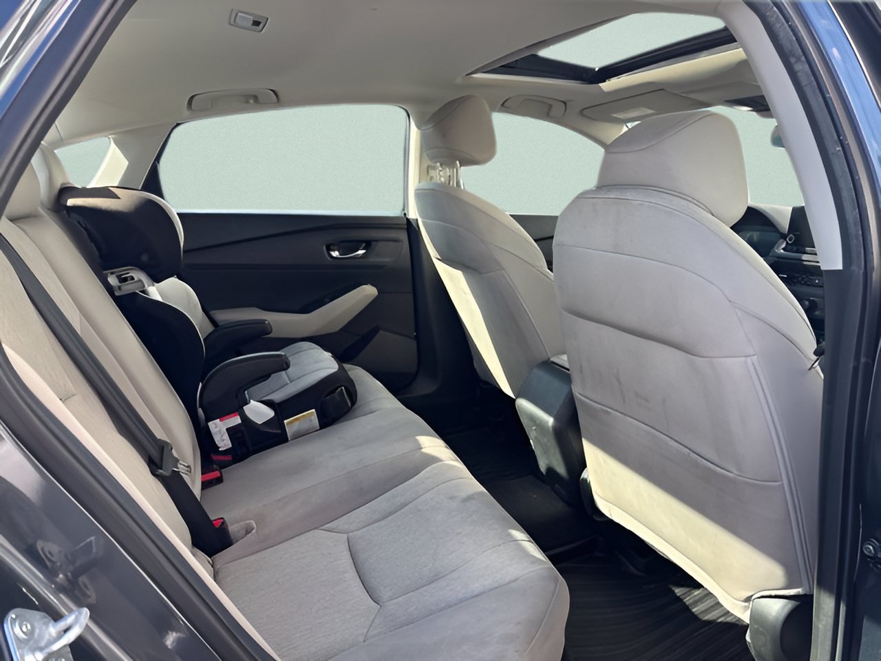 Used 2024 Honda Accord EX image 9