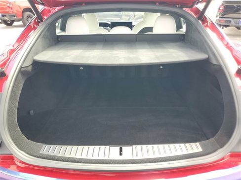 Used 2022 Tesla Model S Plaid image 8