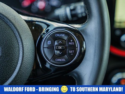 Used 2022 Kia Soul GT-Line FWD image 63