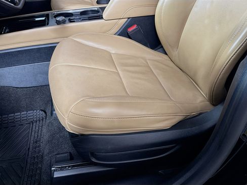 Used 2020 Lincoln Corsair Reserve w/ Elements Package image 23