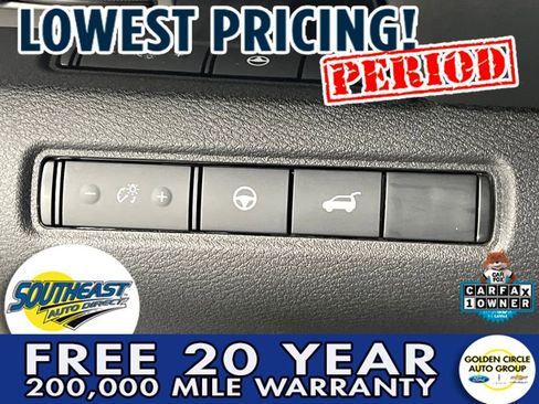 Used 2025 Nissan Pathfinder SV image 41