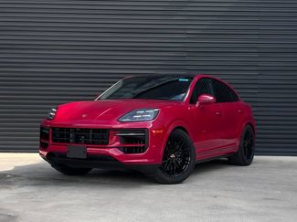Certified 2025 Porsche Cayenne Coupe AWD/4WD video 1