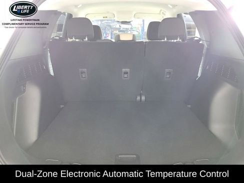 Used 2022 Ford Escape SE w/ Convenience Package image 16