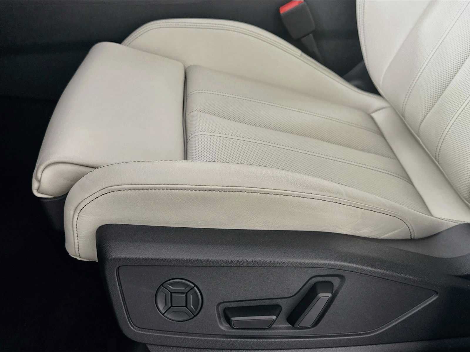 New 2026 Audi Q5 Premium Plus AWD/4WD image 17