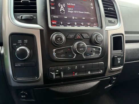 Used 2018 RAM 2500 Big Horn AWD/4WD image 17