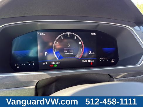 Used 2023 Volkswagen Tiguan SE w/ Panoramic Sunroof Package FWD image 23