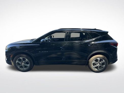 Used 2024 Chevrolet Blazer LT w/ Convenience Package AWD/4WD image 2