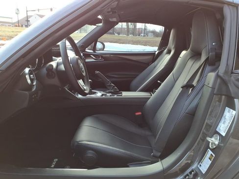 Used 2024 MAZDA MX-5 Miata RF Grand Touring w/ Weather Package image 13