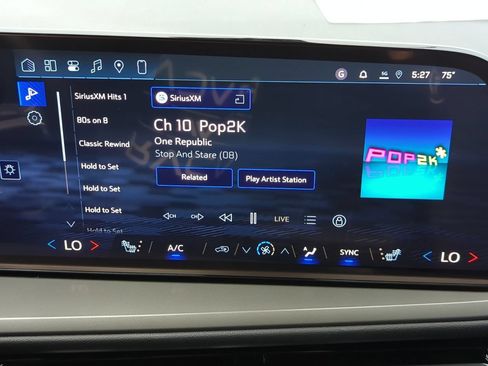 New 2026 Chevrolet Traverse LT FWD image 15