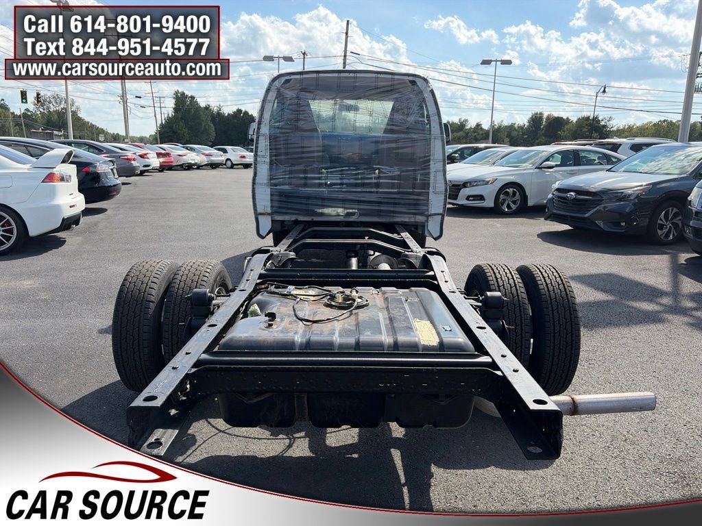 Used 2023 Chevrolet Express 4500 w/ Ambulance Package RWD image 6