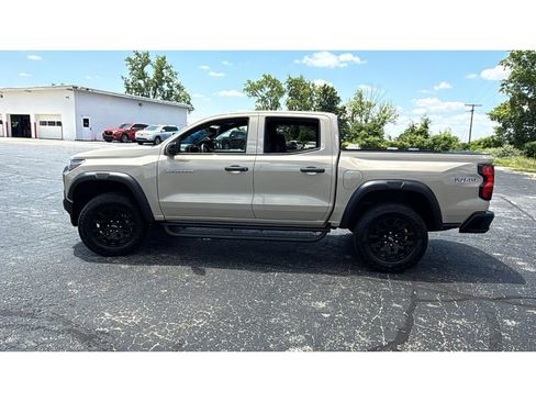 Used 2024 Chevrolet Colorado Trail Boss w/ Advanced Trailering Package AWD/4WD image 4