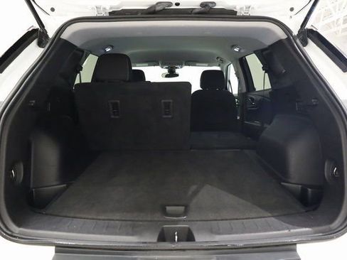 Used 2023 Chevrolet Blazer LT image 30