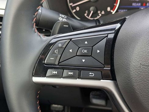 Used 2025 Nissan Altima 2.5 SR FWD image 25