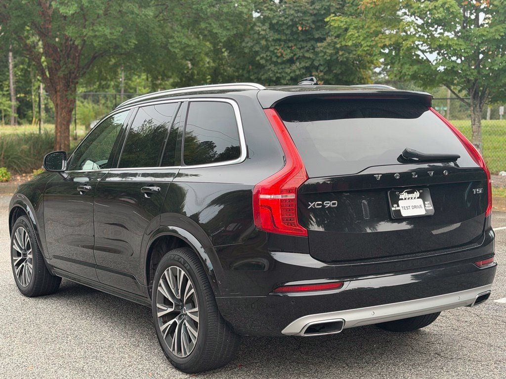 Used 2020 Volvo XC90 T5 Momentum AWD/4WD image 3