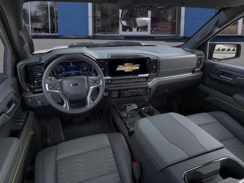 New 2026 Chevrolet Silverado 1500 ZR2 image 39