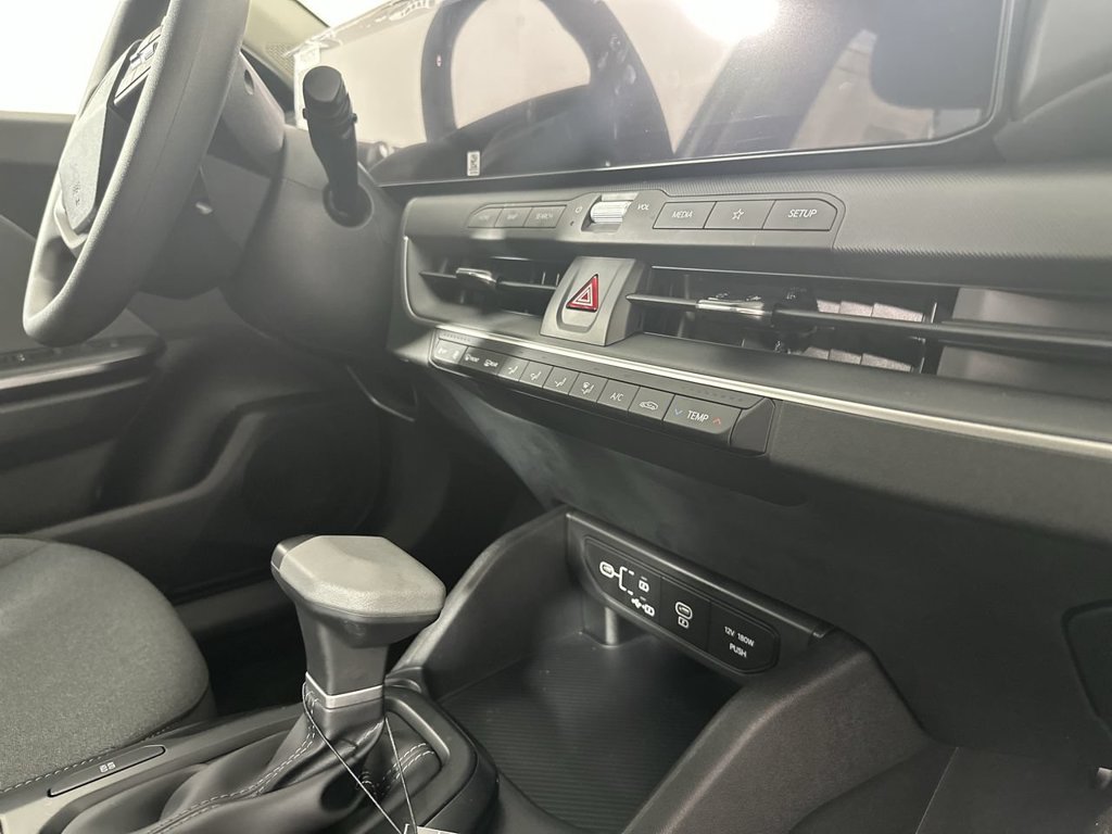 New 2026 Kia K4 FWD image 15