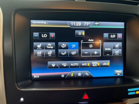 Used 2014 Ford Explorer Limited w/ Equipment Group 302A AWD/4WD image 16