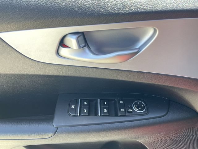 Used 2024 Kia Forte LXS FWD image 20