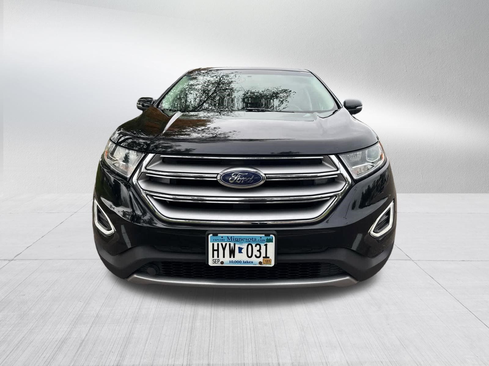 Used 2016 Ford Edge SEL w/ Equipment Group 201A AWD/4WD image 2