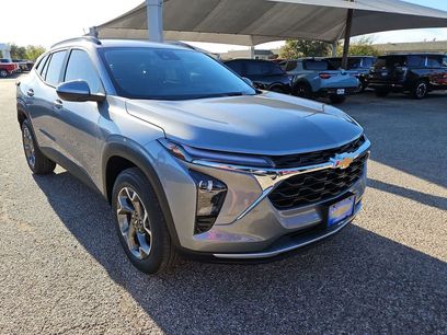 Used 2026 Chevrolet Trax LT w/ Driver Confidence Package
