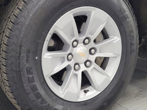 Used 2020 Chevrolet Silverado 1500 LT w/ Bed Protection Package image 31