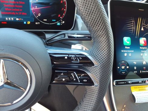 Used 2026 Mercedes-Benz GLC 300 4MATIC image 17