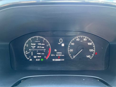 Used 2025 Honda CR-V EX image 7
