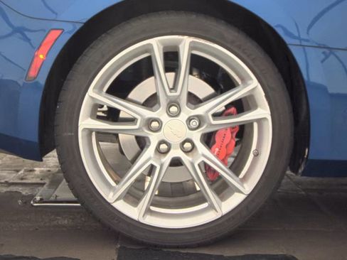 Certified 2021 Chevrolet Camaro SS image 12