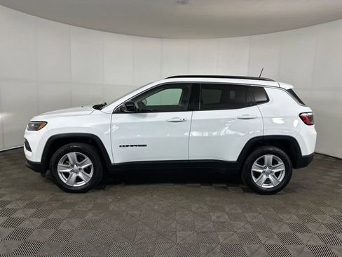 Used 2022 Jeep Compass Latitude w/ Convenience Group image 6