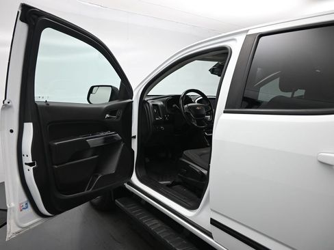 Used 2021 Chevrolet Colorado LT RWD image 9