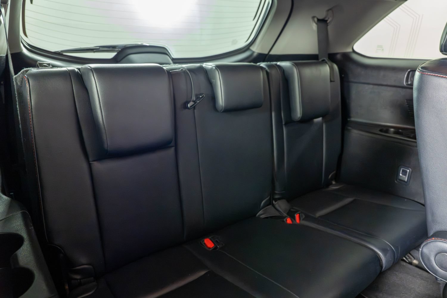 Used 2019 Toyota Highlander SE AWD/4WD image 23