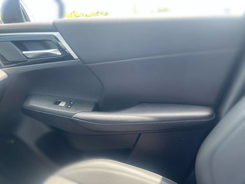 Used 2025 Mitsubishi Outlander SE AWD/4WD image 19
